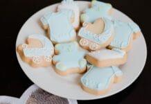 Menu na baby shower – lekkie przekąski, pastelowe desery i koktajle bezalkoholowe Menu na baby shower – lekkie przekąski, pastelowe desery i koktajle bezalkoholowe